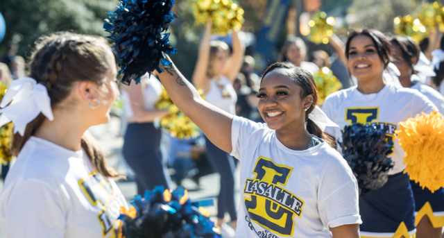 Students celebrate during Homecoming and Family Weekend